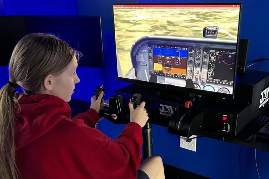 Dallas STEM school flight simulator